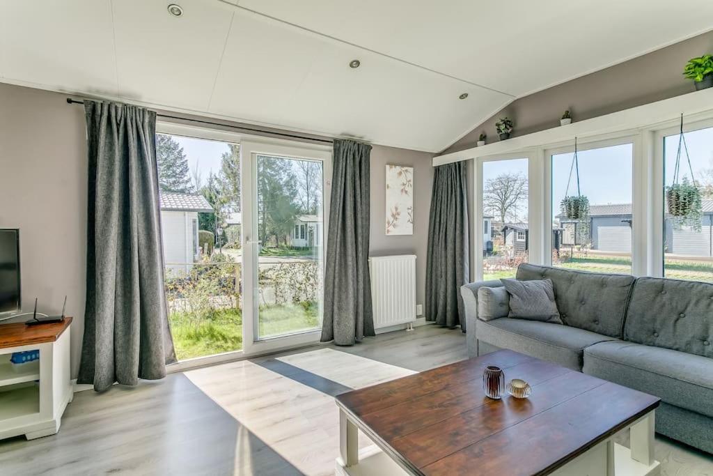 4-Pers. Chalet Met Eigen Parkeerplaats In Veluwe Villa Putten Exterior foto
